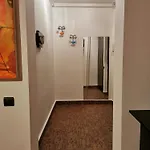 Comfy & Pleasant 10 Min Walk To Downtown *