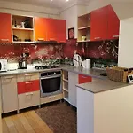 Comfy & Pleasant 10 Min Walk To Downtown *
