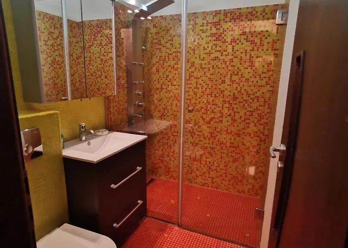 Appartement Comfy & Pleasant 10 Min Walk To Downtown