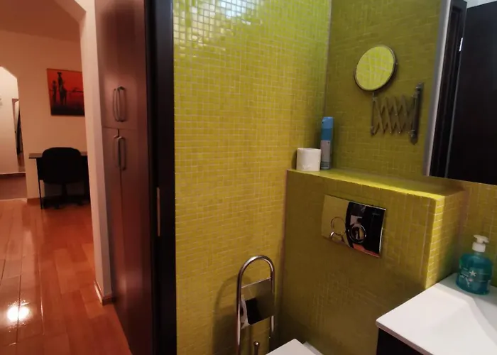 Comfy & Pleasant 10 Min Walk To Downtown Timişoara